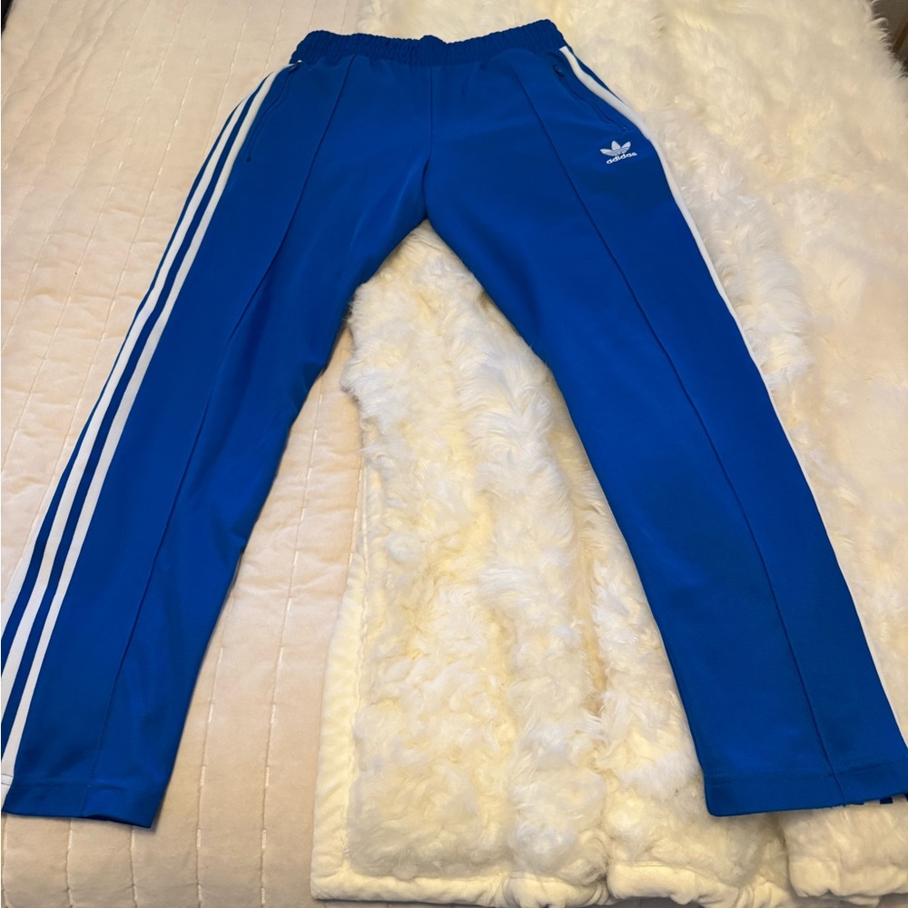 Men’s three stripe classic adidas track pants